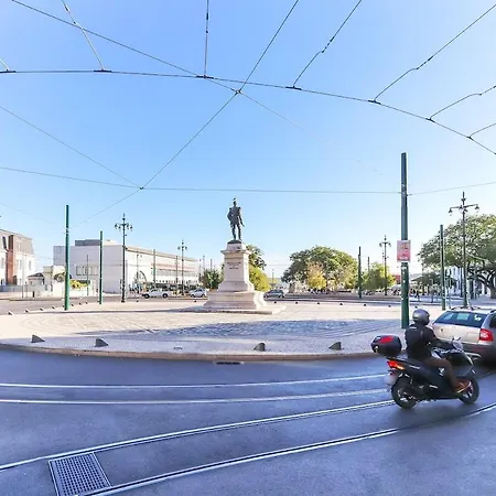 The Alecrim Nest - Between River And Chiado * 리스본