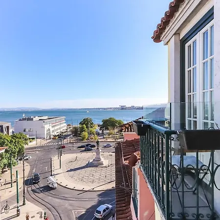 The Alecrim Nest - Between River And Chiado Lisboa